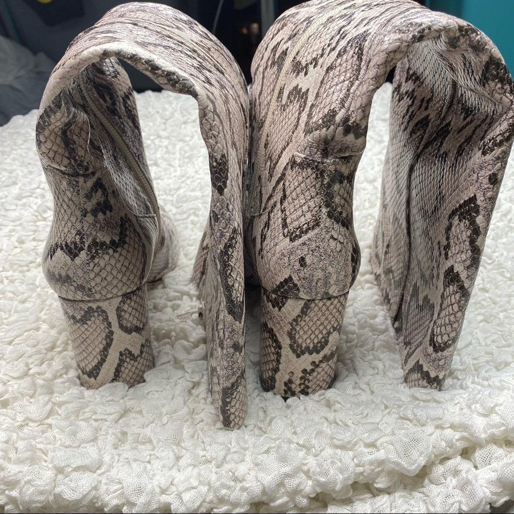 Antonio Melani Mckenda Snake Print Boots Size 6 M - Picture 5 of 6